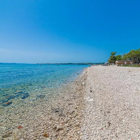 Riviera Apartman *