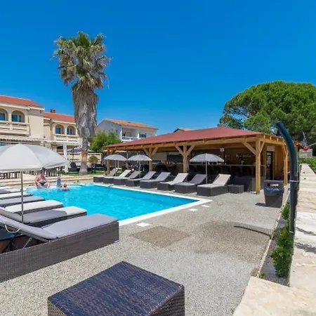 Riviera Apartman