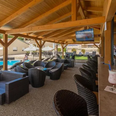 Riviera Apartman
