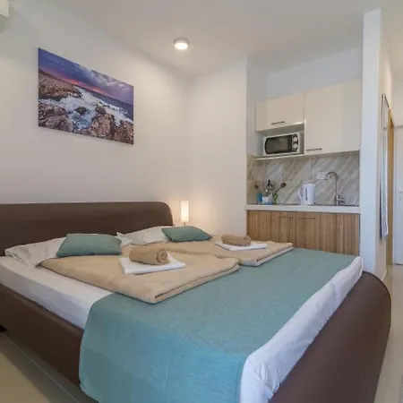 Riviera Apartman