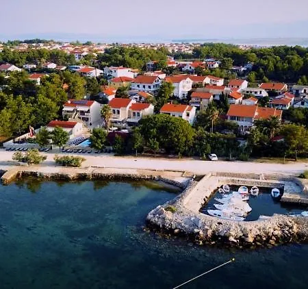 Apartman Riviera Vir